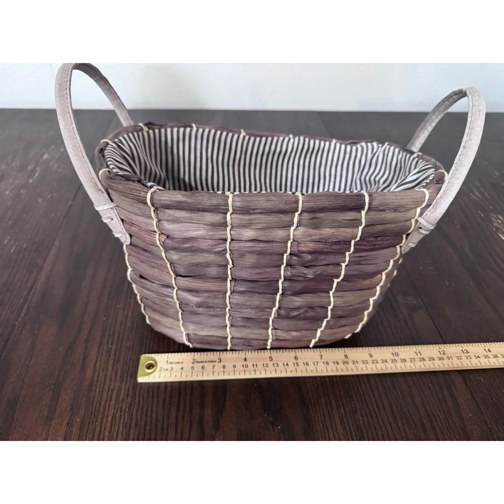 Small Wicker Basket with Fabric Liner & Handles Decorative Storage Basket Brown